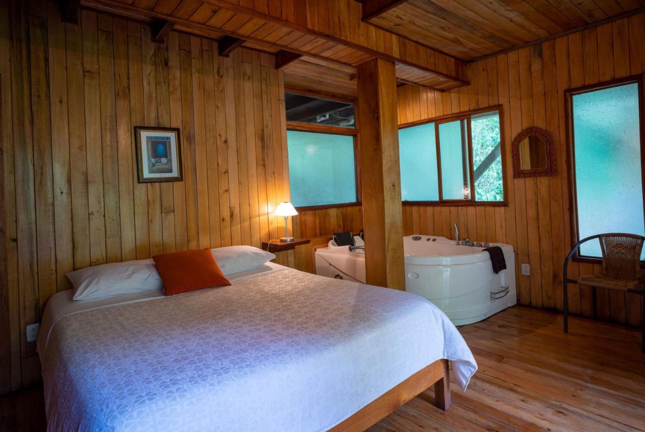Mindo Lago Hotel Destino Bagian luar foto